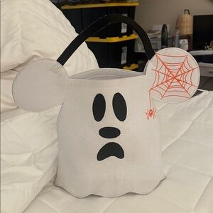 DISNEY Ghost RARE hard to find Bag TRICK OR TREAT 👻